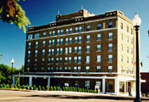 Landmark Inn Marquette